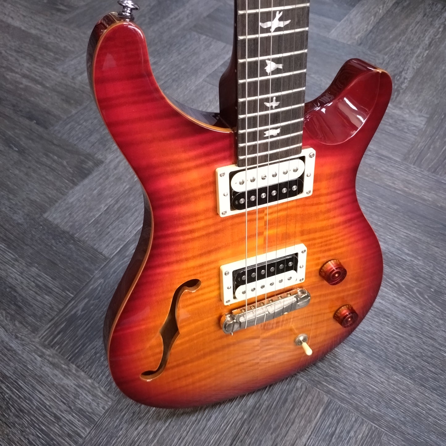 PRS SE Custom 22 Semi-Hollow ~ Dark Cherry Burst  [2017]