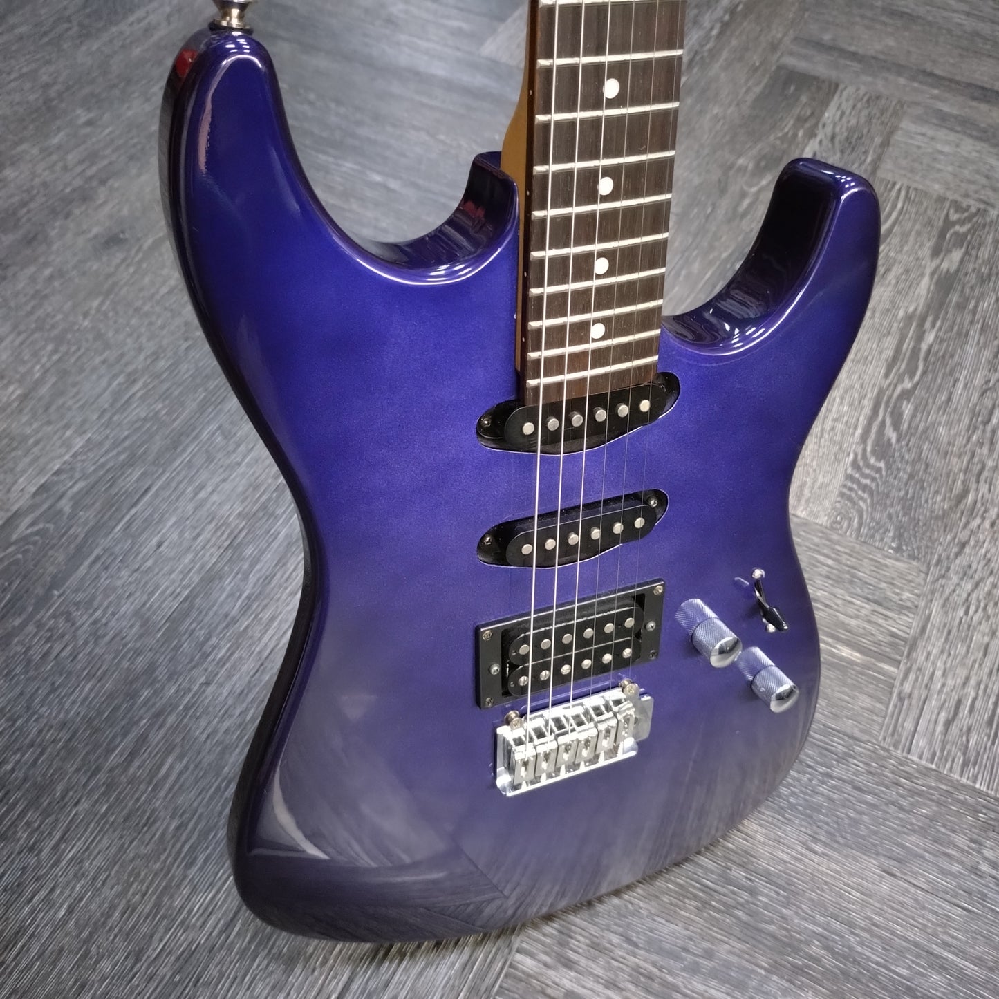 Squier Showmaster ~ Cobalt Blue [2002]