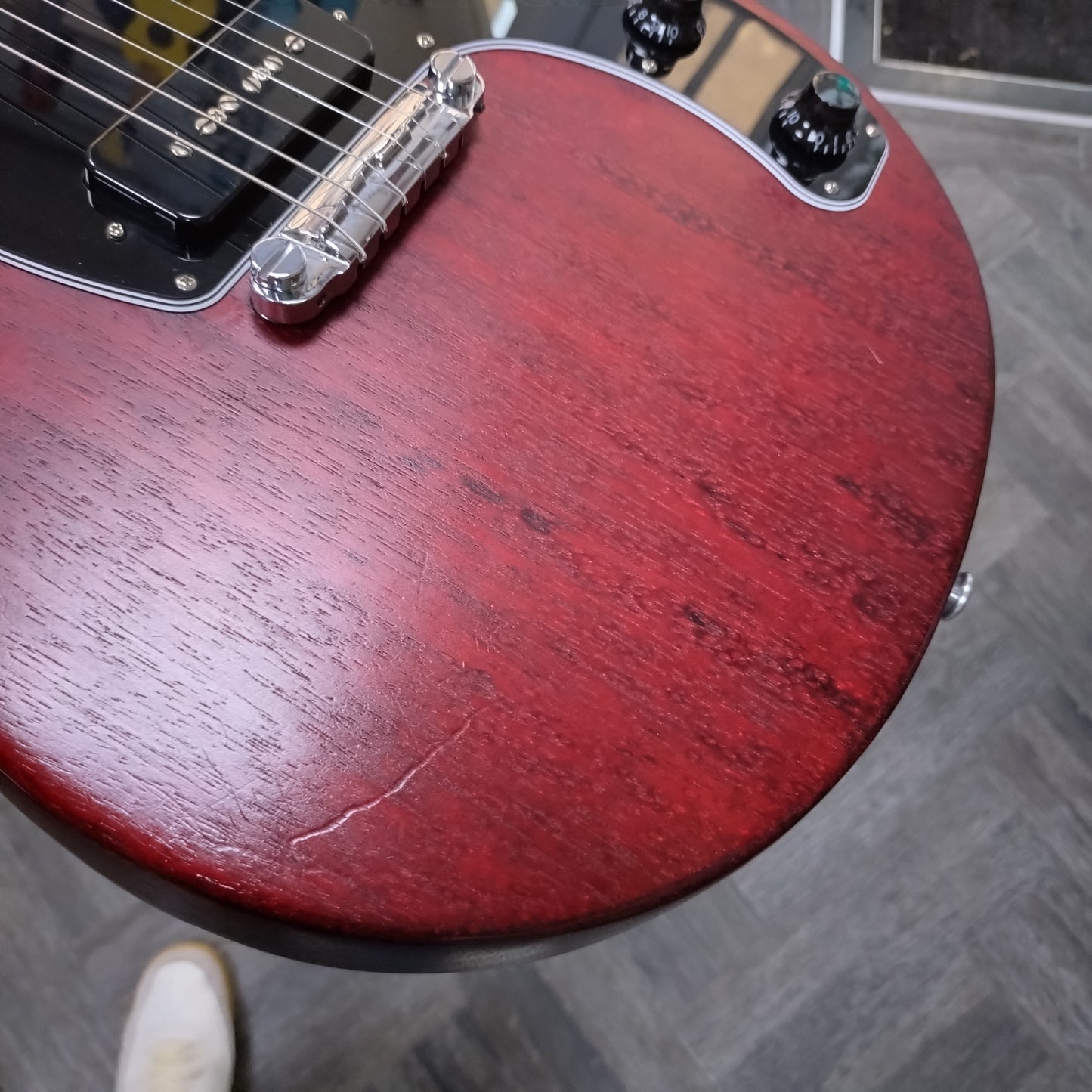 Gibson Les Paul Junior Tribute DC ~ Worn Cherry [2019]