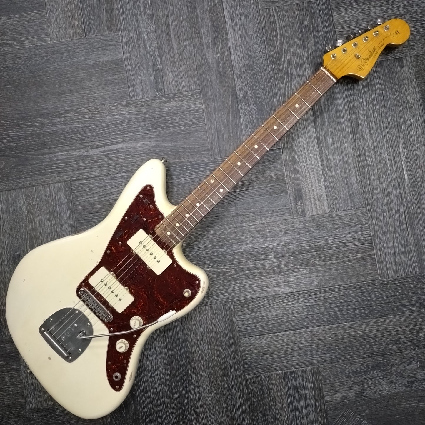 Fender Classic Player Jazzmaster ~ Olympic White Refin [2011]