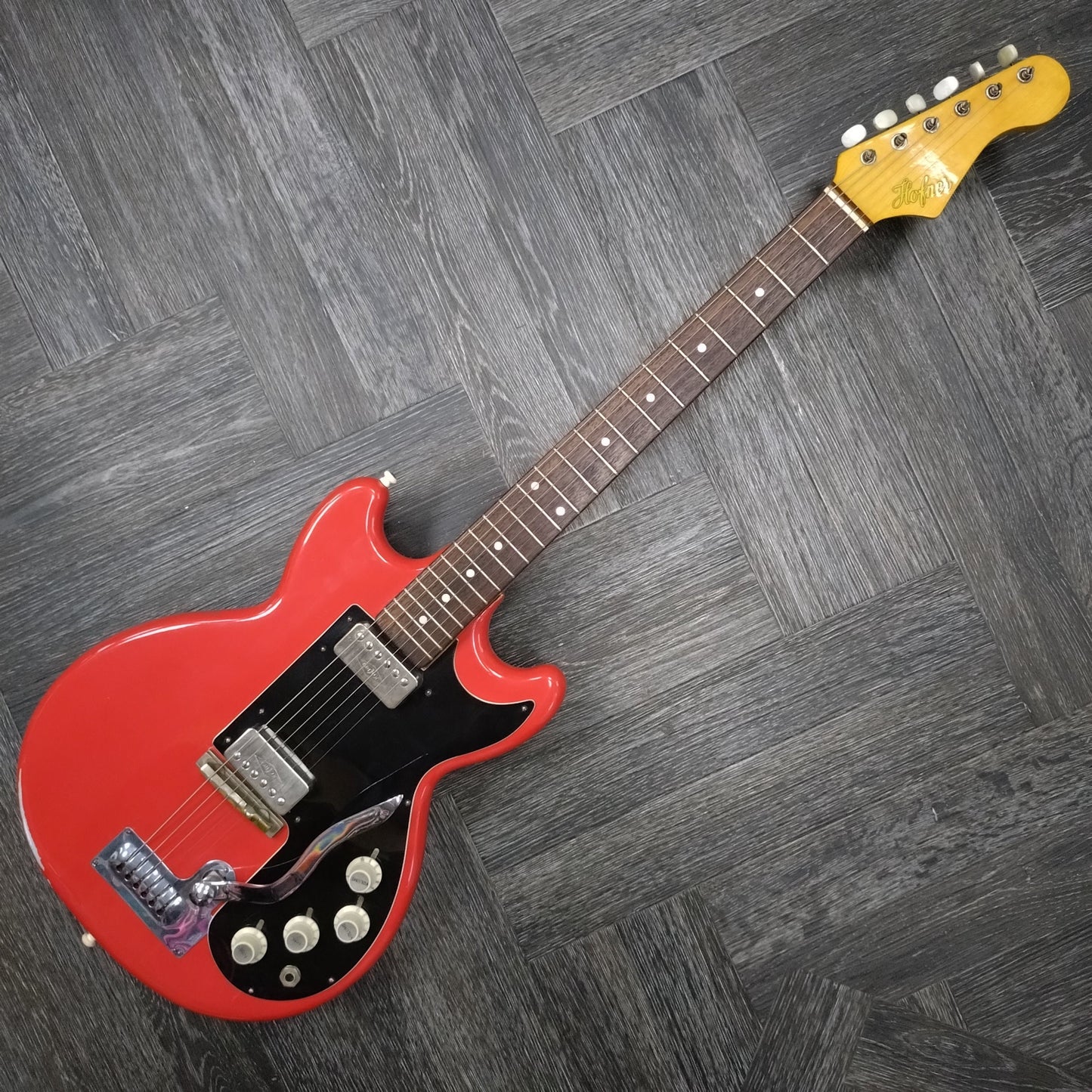 Hofner Colorama ii ~ Bright Red [1963]