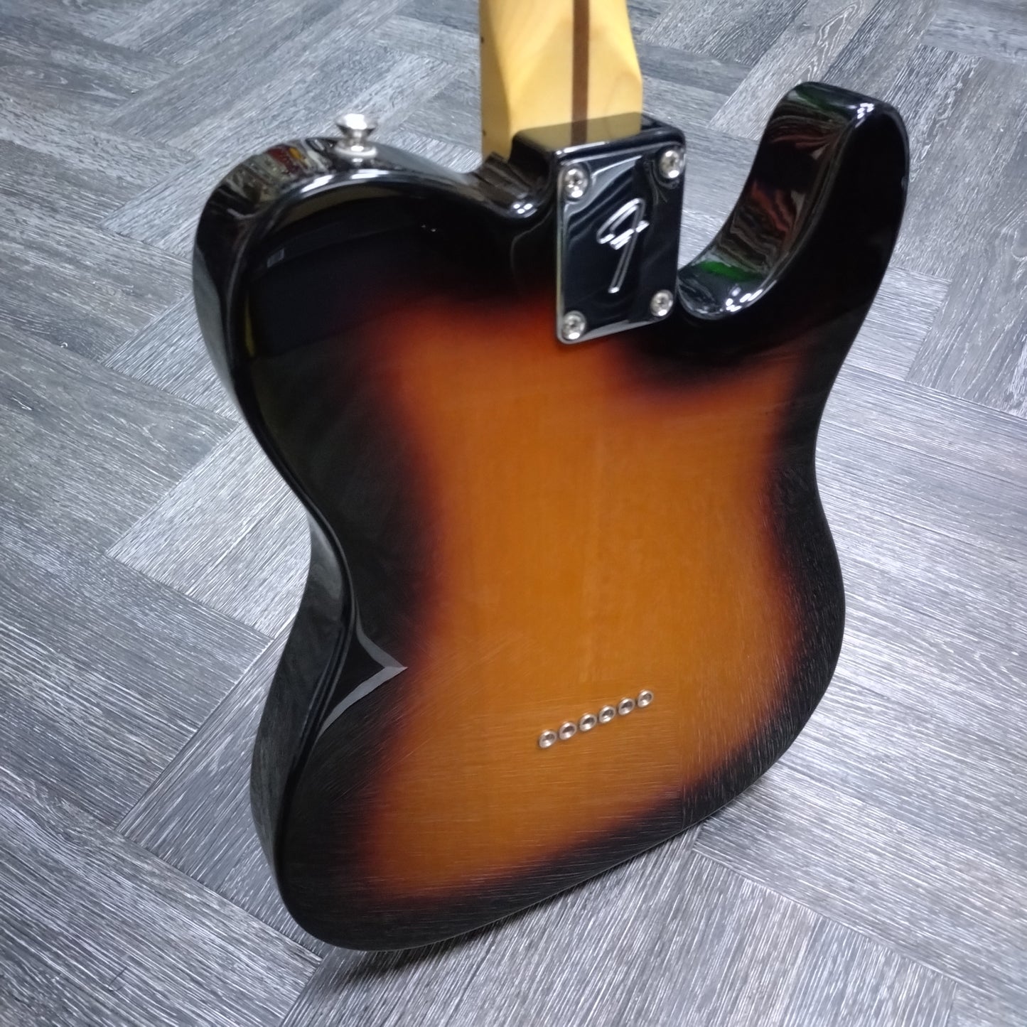 Fender Player Telecaster Left-Hand ~ 3 Tone Sunburst [2021]