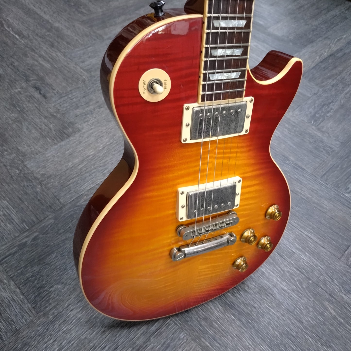 Gibson Les Paul Standard Premium Plus ~ Heritage Cherry Sunburst [2003]