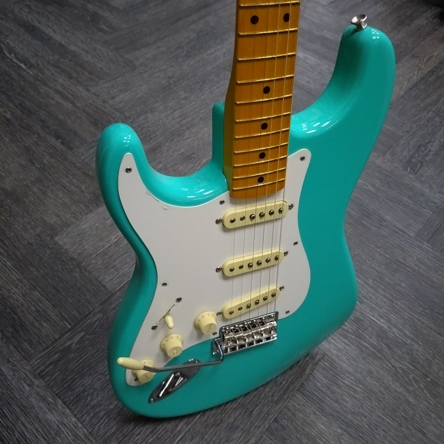 Fender American Vintage ii 1957  Stratocaster ~ Seafoam Green [2022]