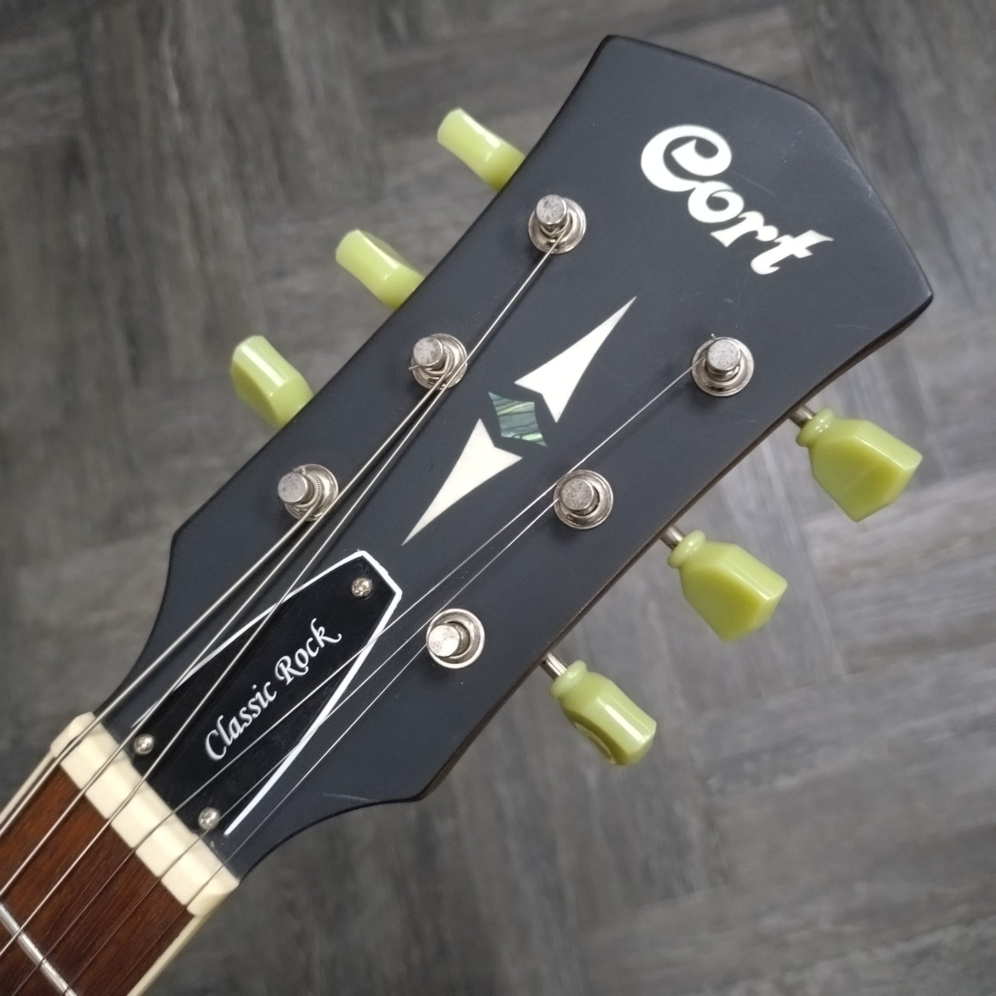 Cort Classic Rock CR300 ~ Aged Vintage Burst [2022]