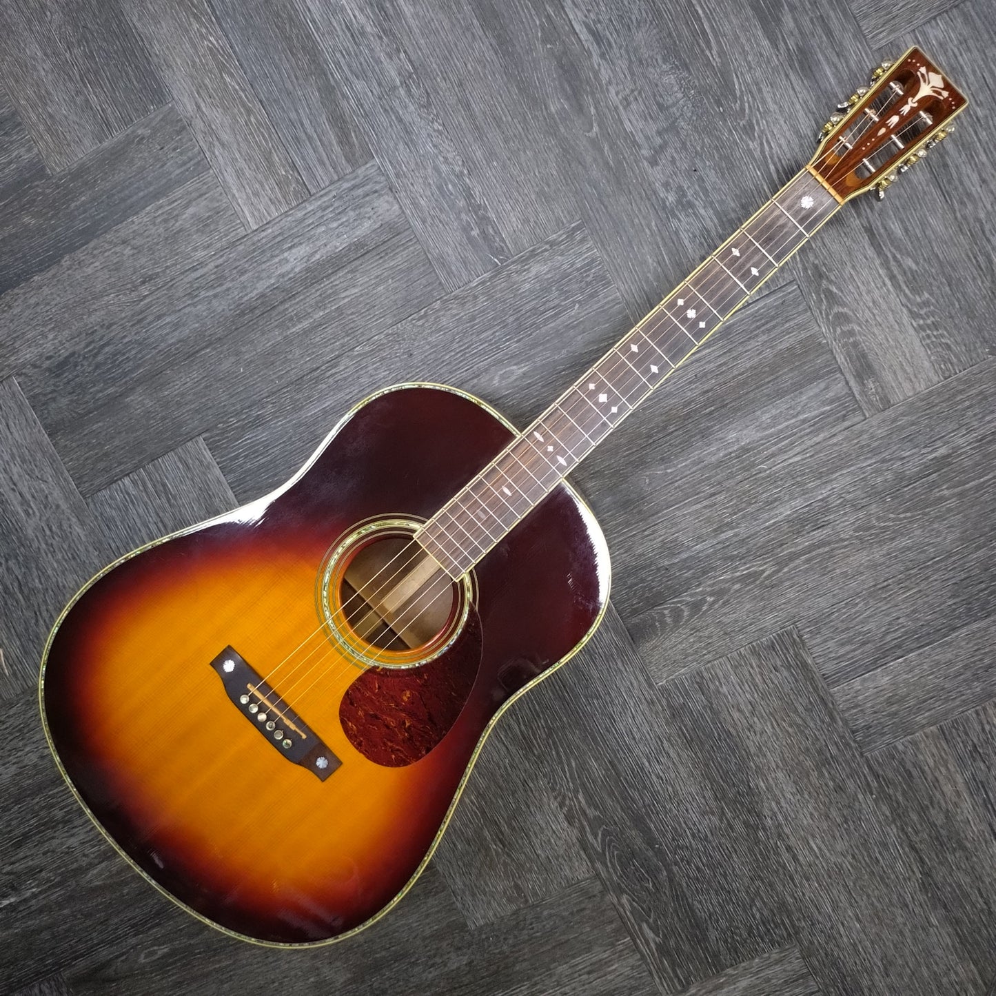 Crafter TR060 Southern Jumbo ~ Violin Sunburst [2003]
