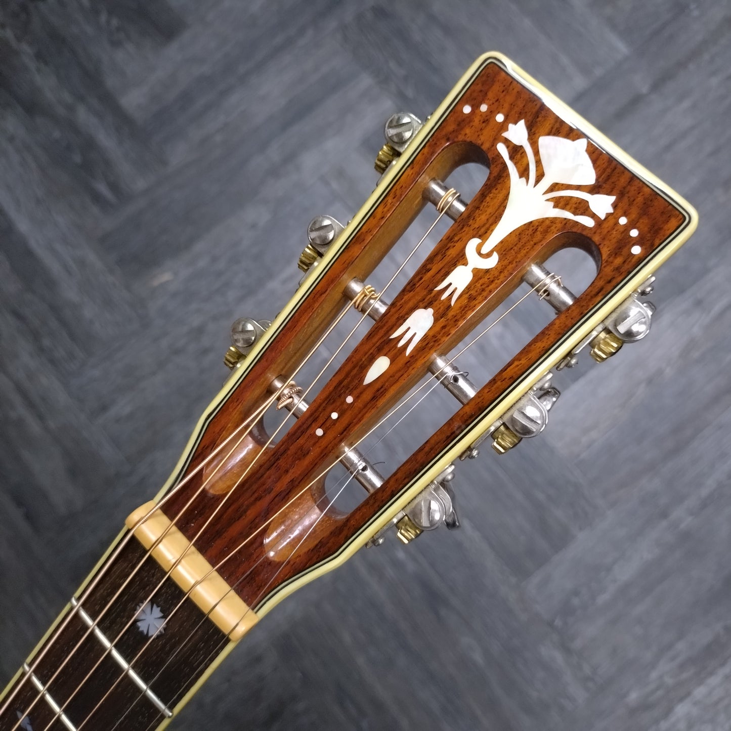 Crafter TR060 Southern Jumbo ~ Violin Sunburst [2003]