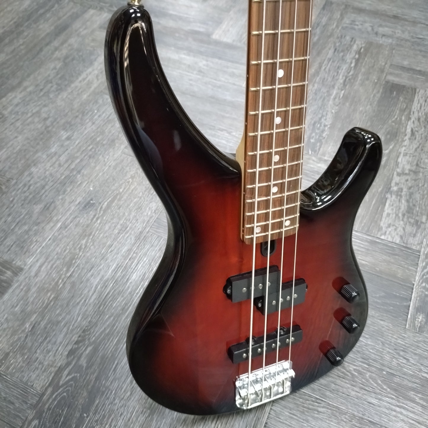 Yamaha TRBX174 ~ Old Violin Burst [2022]