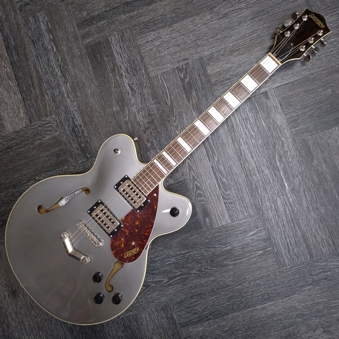 Gretsch Streamliner G2622 Center-Block ~ Phantom Metallic [2018]