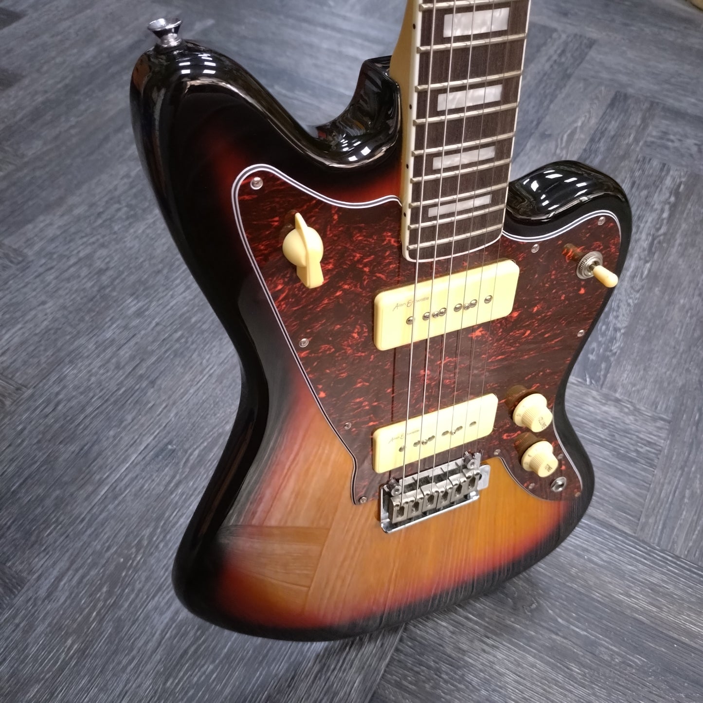 Revelation RJT-60 ~ 3-Tone Sunburst [2024]