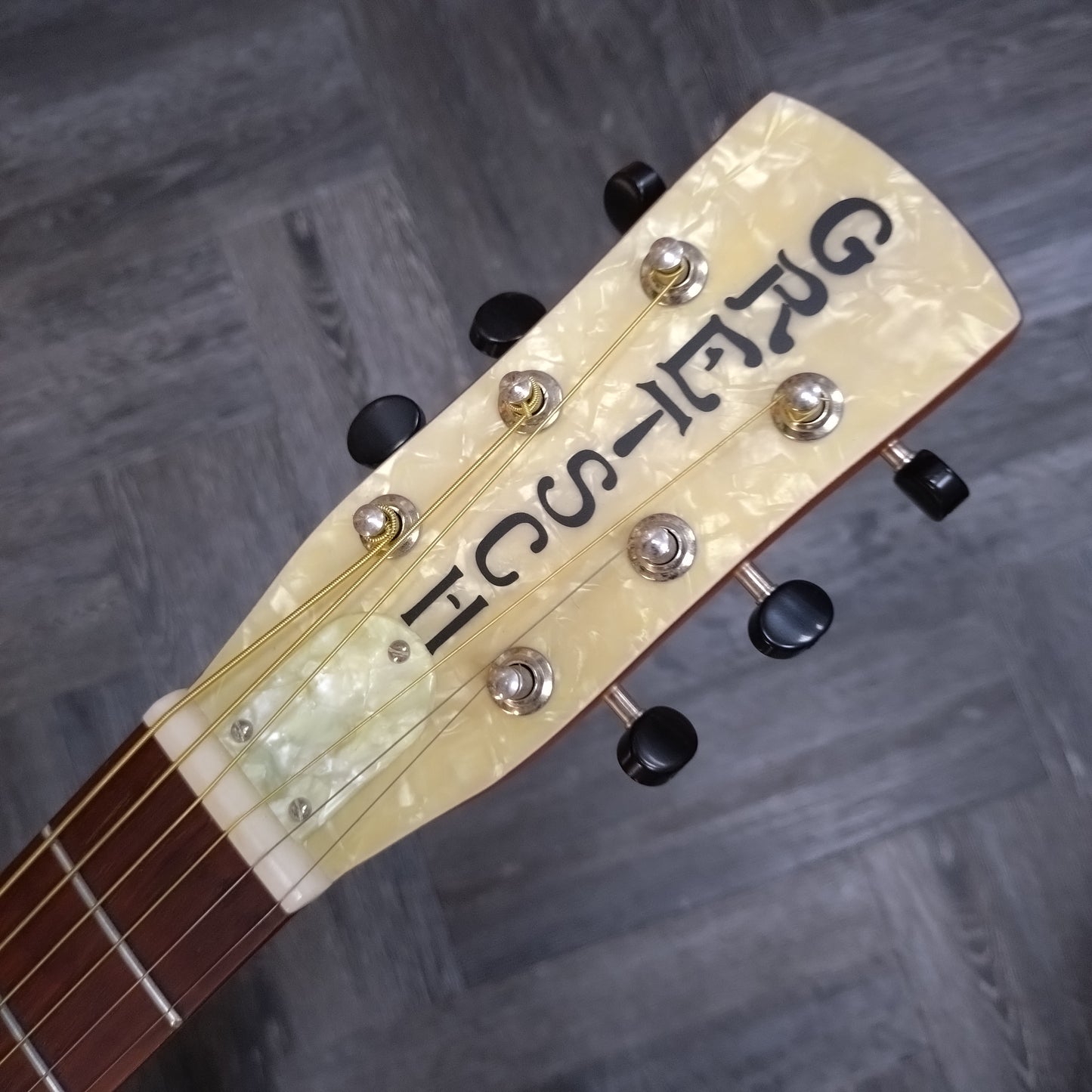 Gretsch G9200 Boxcar Round-Neck Resonator [2022]