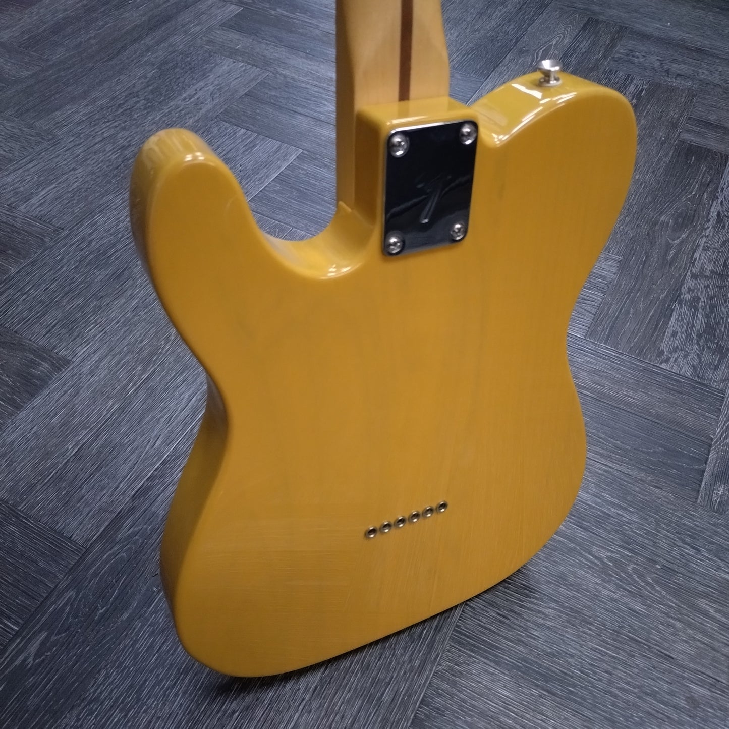 Fender Player Telecaster ~ Butterscotch Blonde [2019]