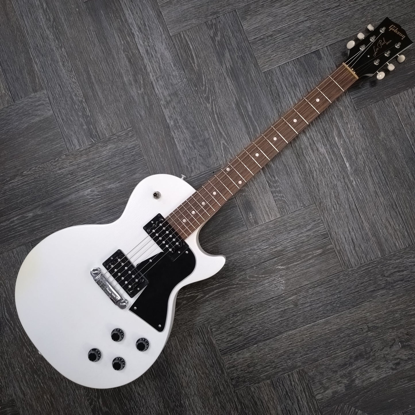 Gibson Les Paul Special Tribute Humbucker ~ Worn White [2022]