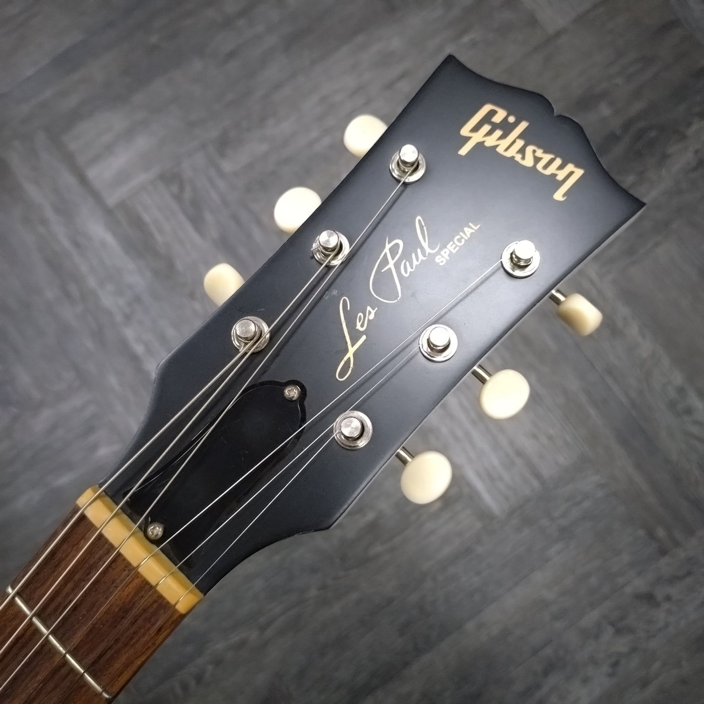 Gibson Les Paul Special Tribute Humbucker ~ Worn White [2022]