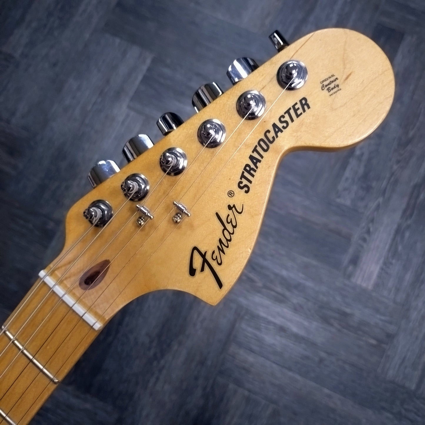 Fender USA Custom Stratocaster ~ Candy Apple Red [2019]