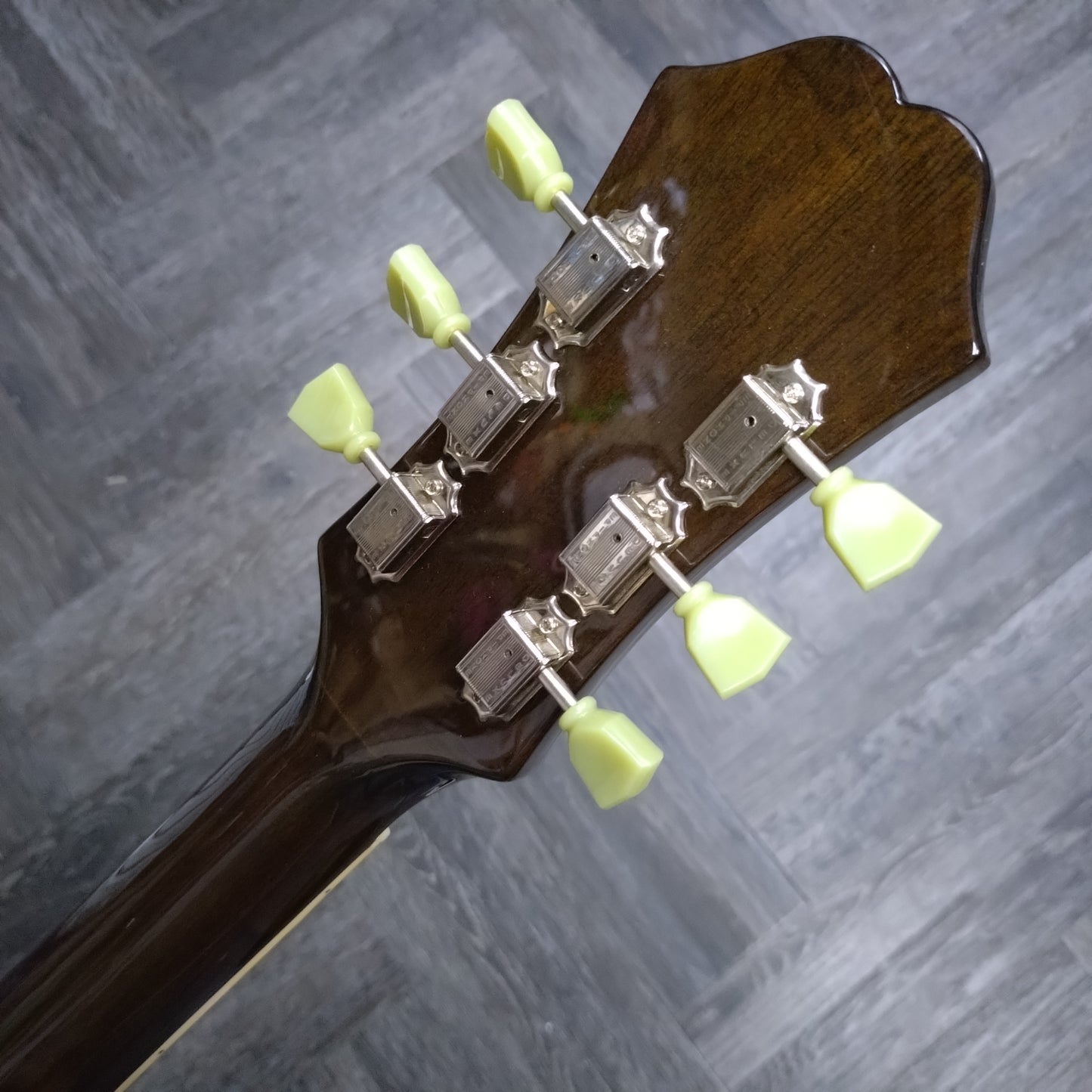 Epiphone Limited Edition EJ-160E ~ Vintage Sunburst [2019]