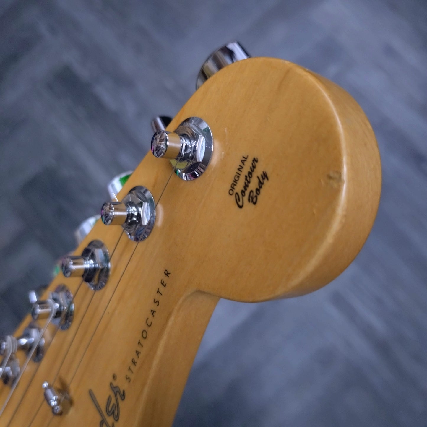 Fender American Series Stratocaster ~ Hot Rod Red [2000]