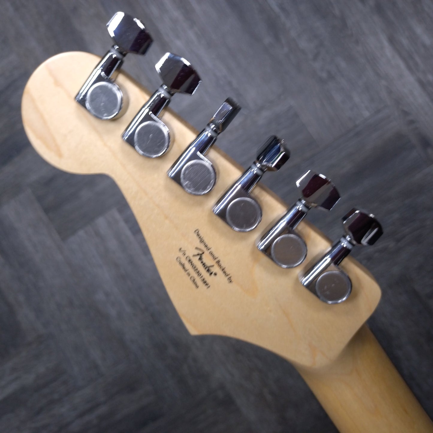 Squier Sonic Stratocaster HSS ~ Polar White [2025]