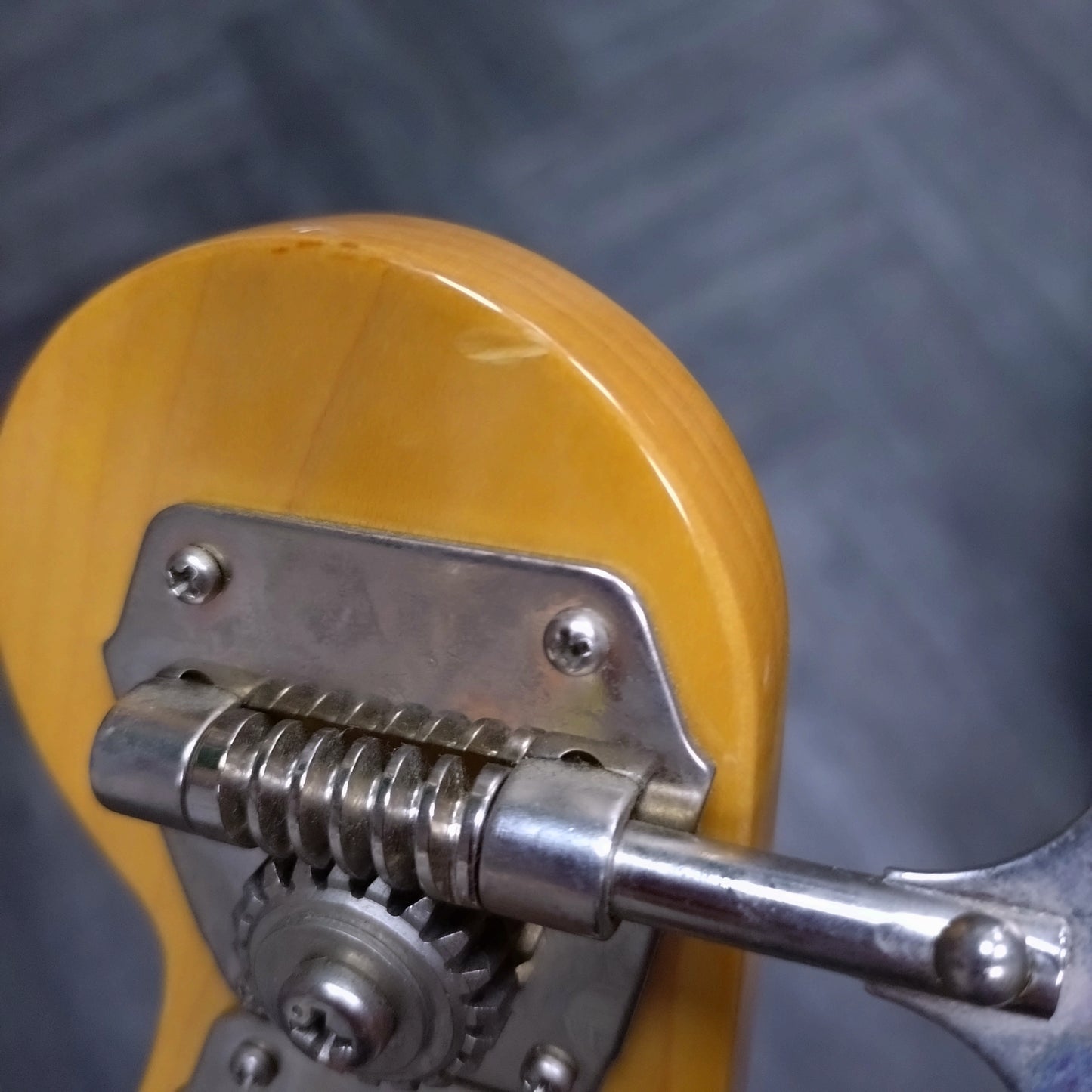 Fender Artist Series Marcus Miller Jazz Bass ~ Natural [2004]