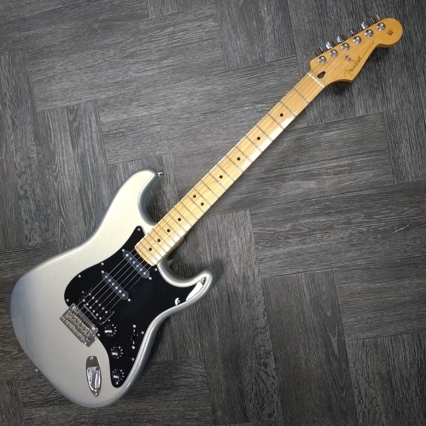 Fender Player Stratocaster® HSS ~ Silver [2022]