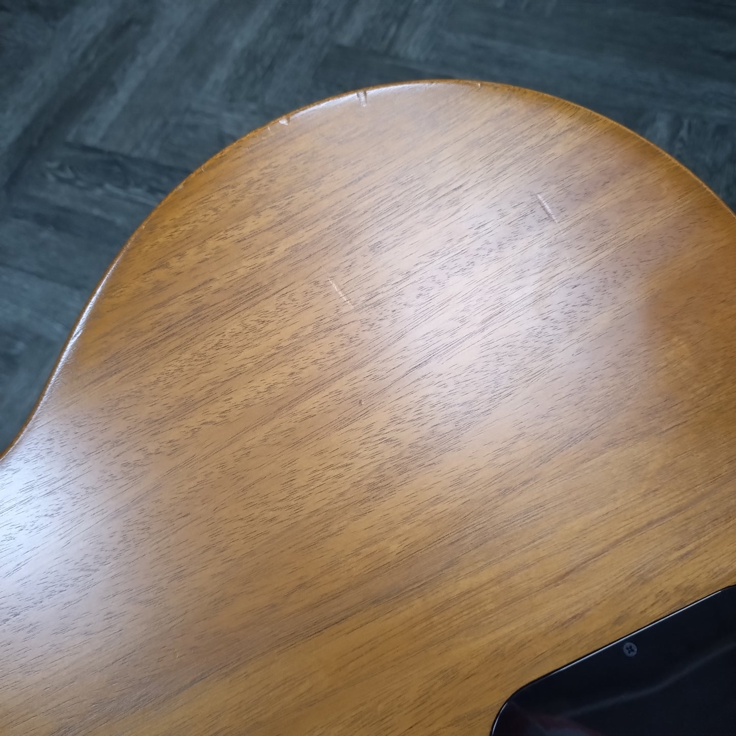 Gibson Les Paul Tribute ~ Honeyburst [2022]