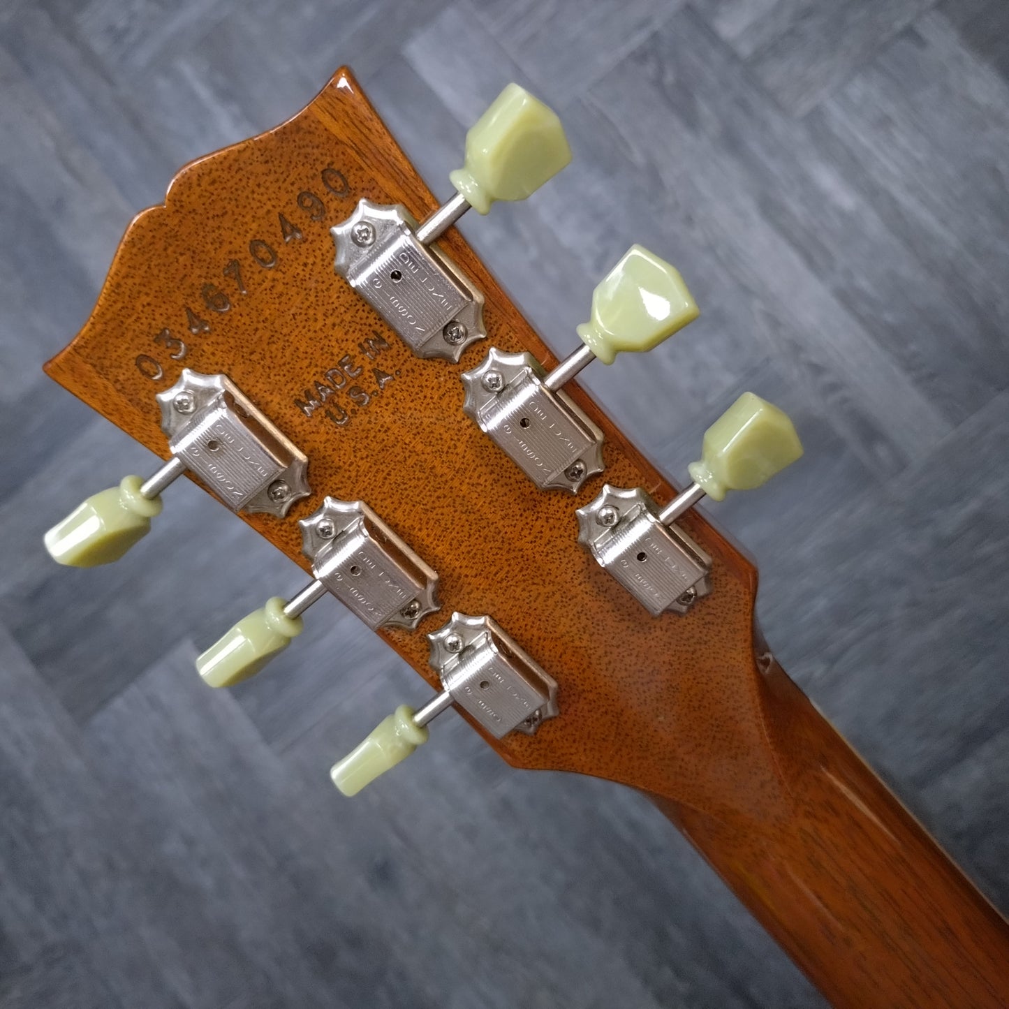 Gibson Les Paul Standard Premium Plus ~ Honeyburst [2007]