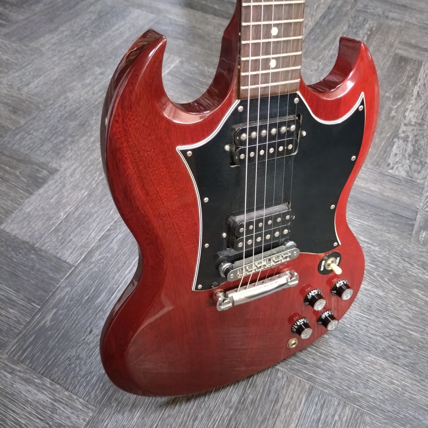 Gibson SG Special ~ Heritage Cherry [2004]