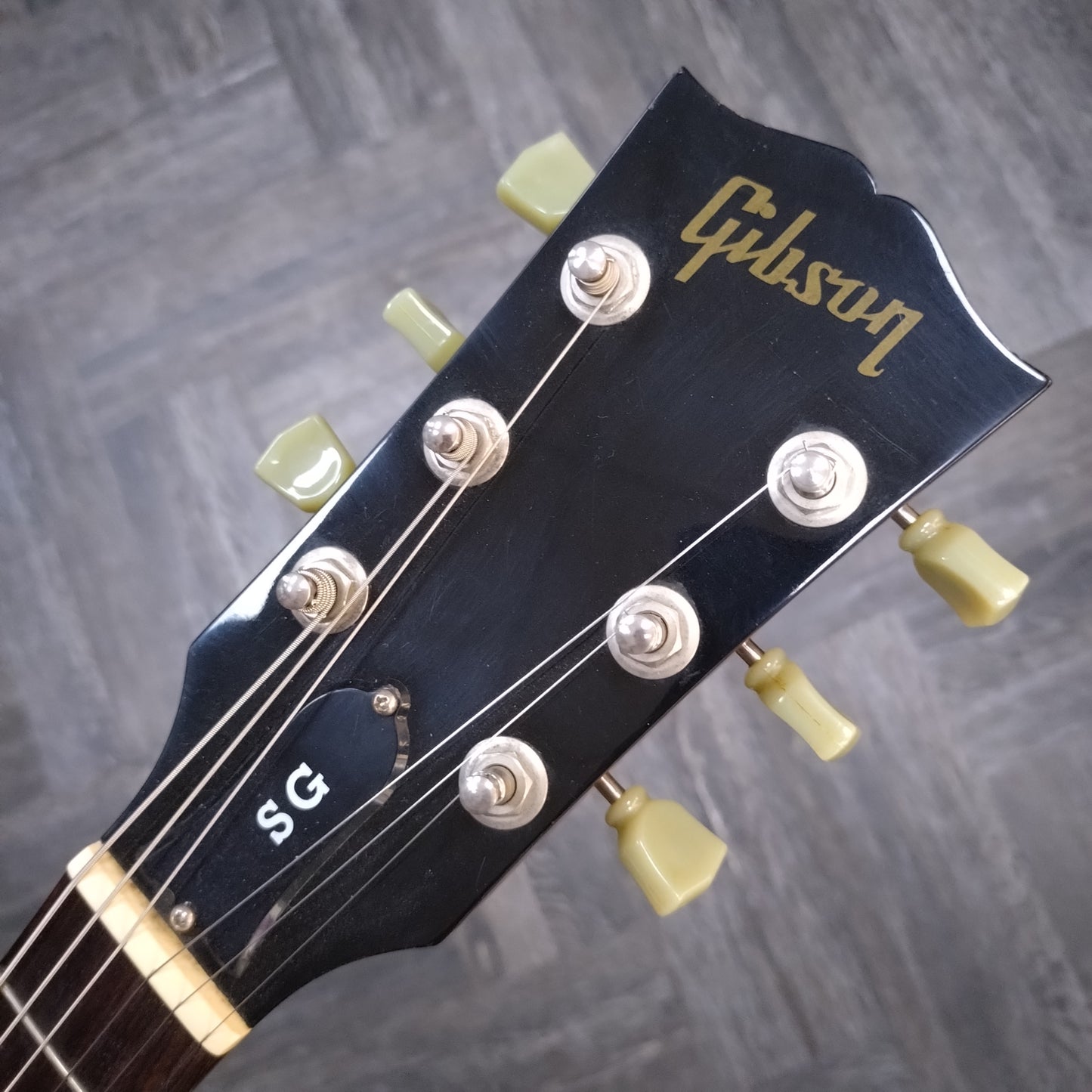 Gibson SG Special ~ Heritage Cherry [2004]