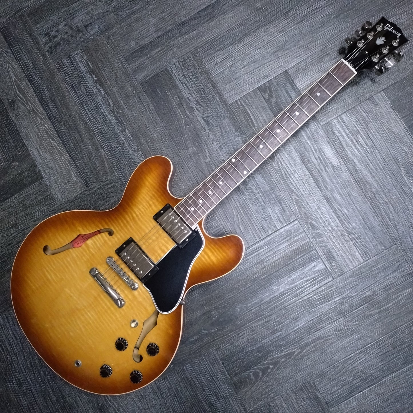 Gibson ES-335 Figured ~ Lightburst [2008]
