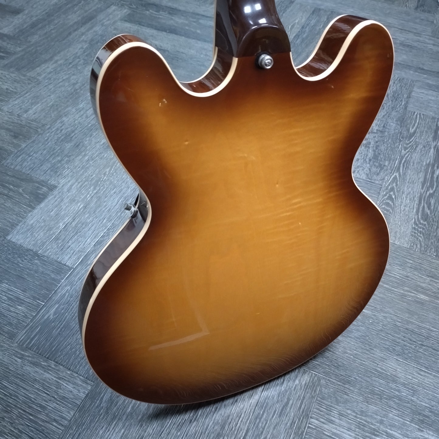 Gibson ES-335 Figured ~ Lightburst [2008]