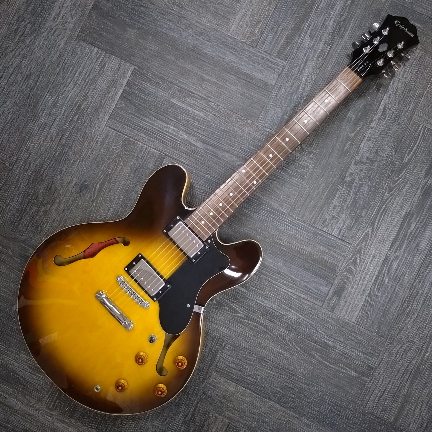 Epiphone Dot ~ Vintage Sunburst [2001]