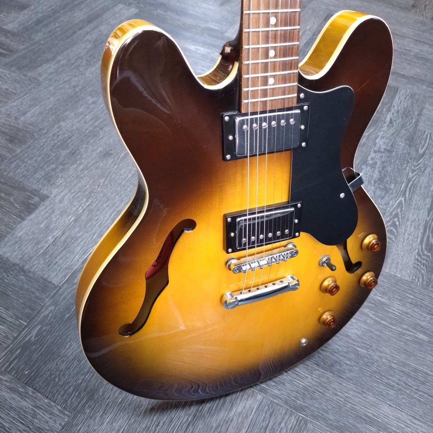 Epiphone Dot ~ Vintage Sunburst [2001]