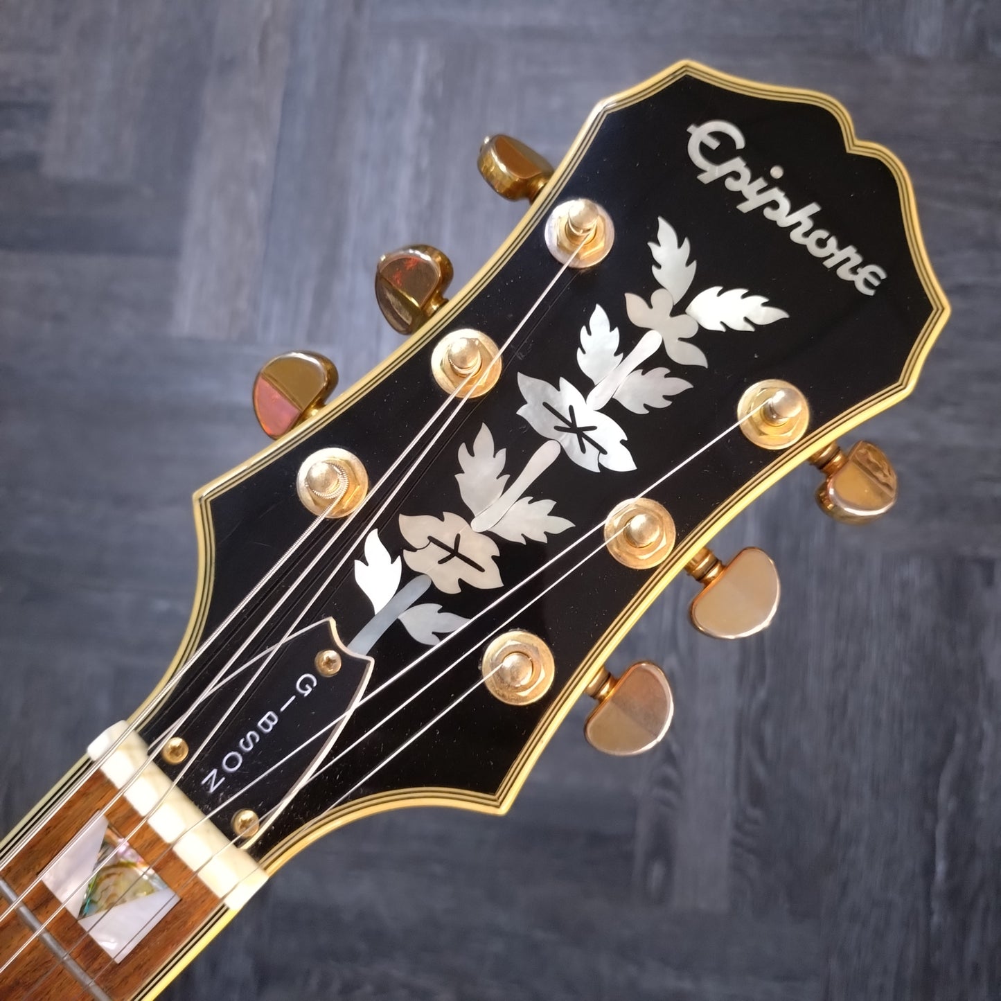 Epiphone Sheraton ii ~ Vintage Sunburst [2000]
