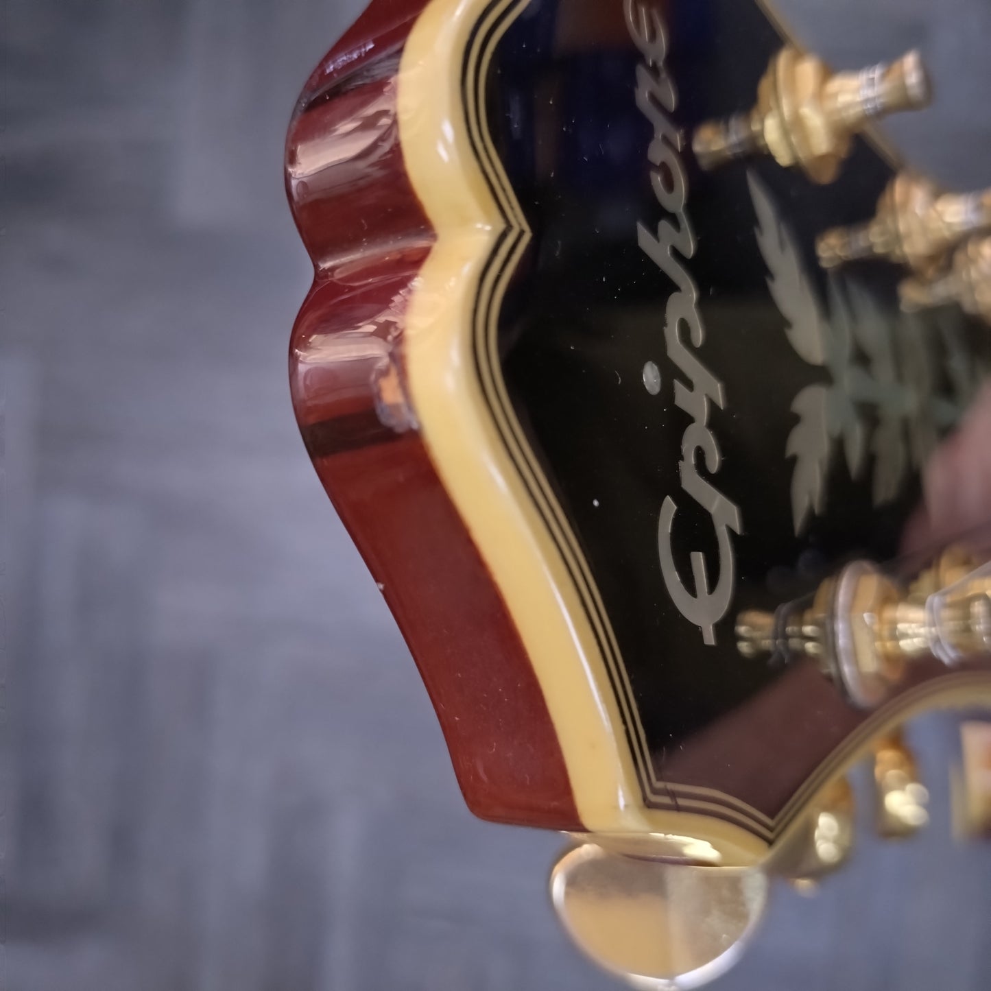Epiphone Sheraton ii ~ Vintage Sunburst [2000]