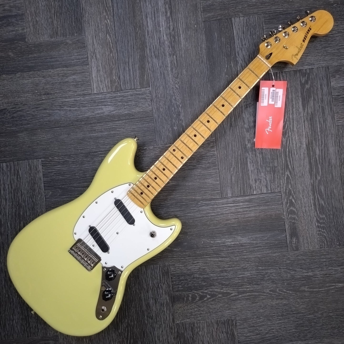 Fender Player ii Mustang ~ Hialeah Yellow [2024]