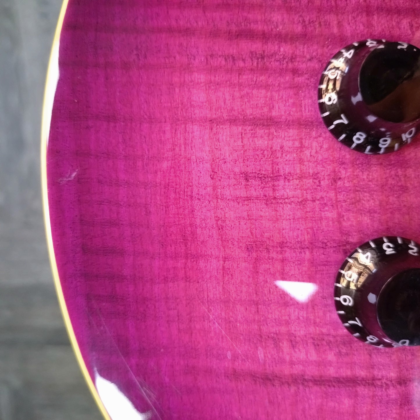 Hamer XT Series Archtop ~ Purple Sunburst [2006]