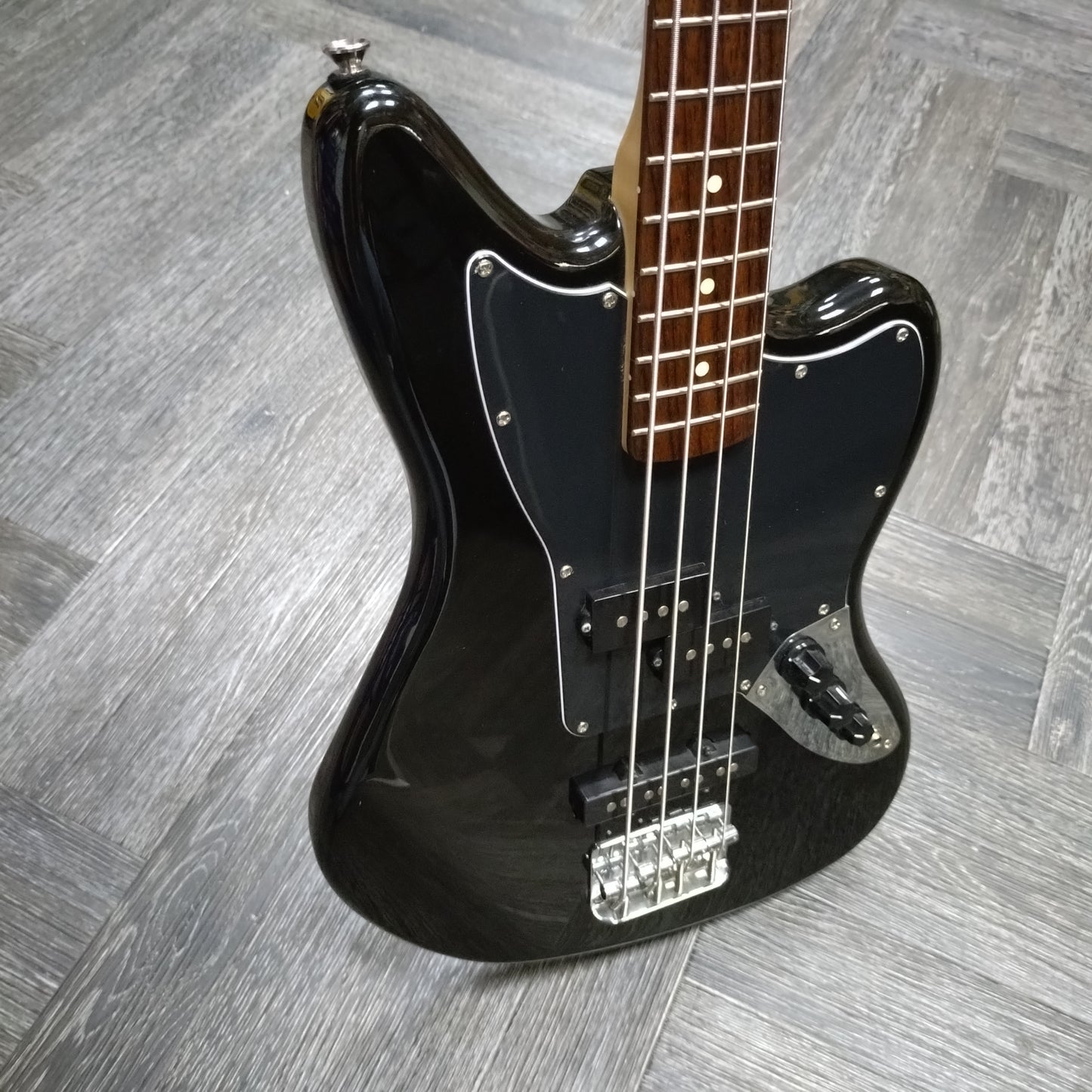 Squier Vintage Modified Jaguar Bass Special ~ Black [2016]