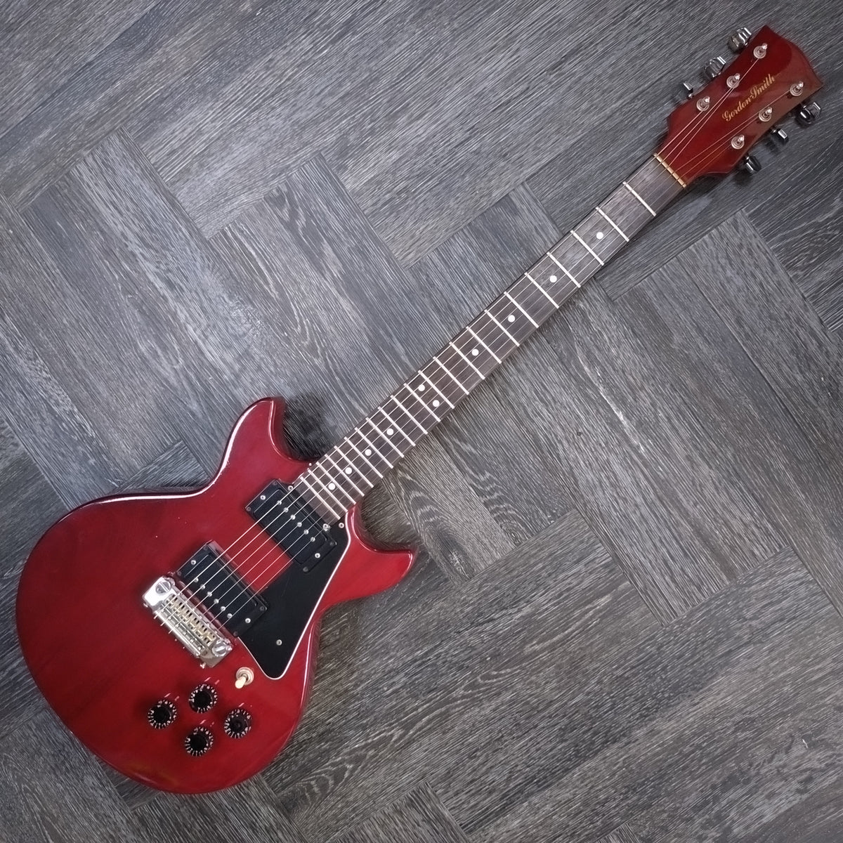 Gordon Smith Gypsy ii ~ Red [c.1979]