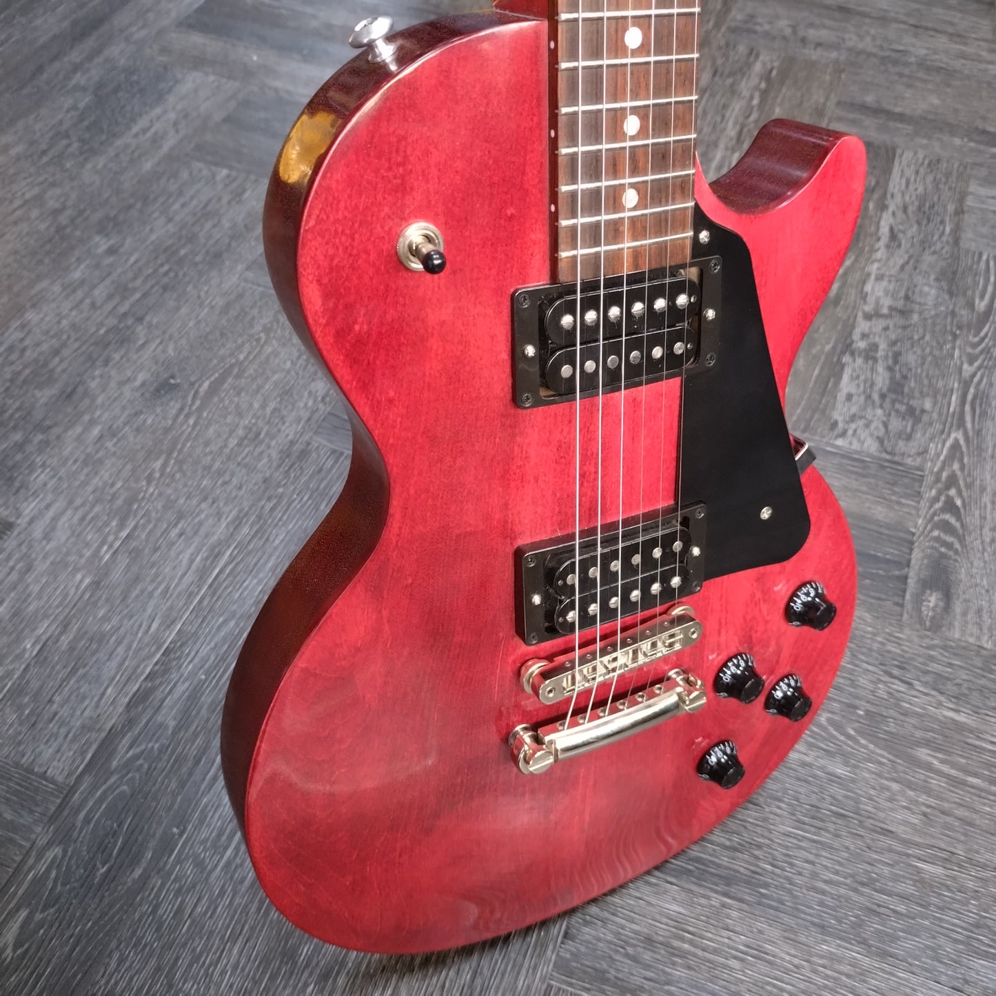 Gibson Les Paul Faded ~ Worn Cherry [2018]