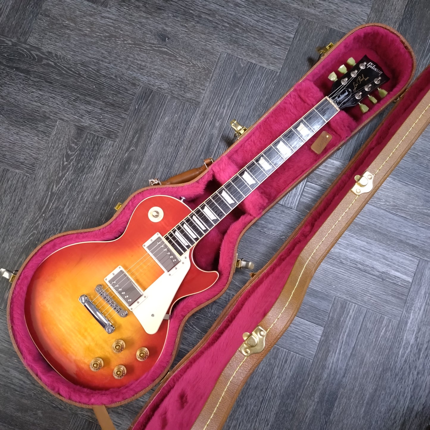 Gibson Les Paul Traditional T ~ Heritage Cherry Sunburst [2016]