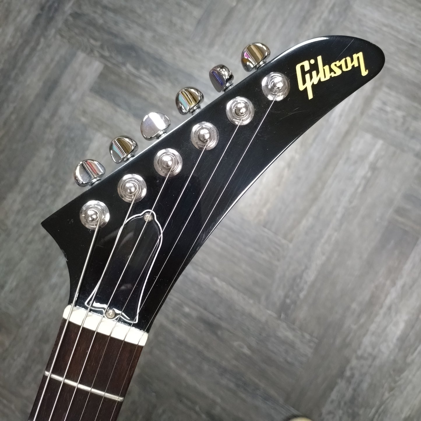 Gibson 80s Explorer ~ Ebony [2024]