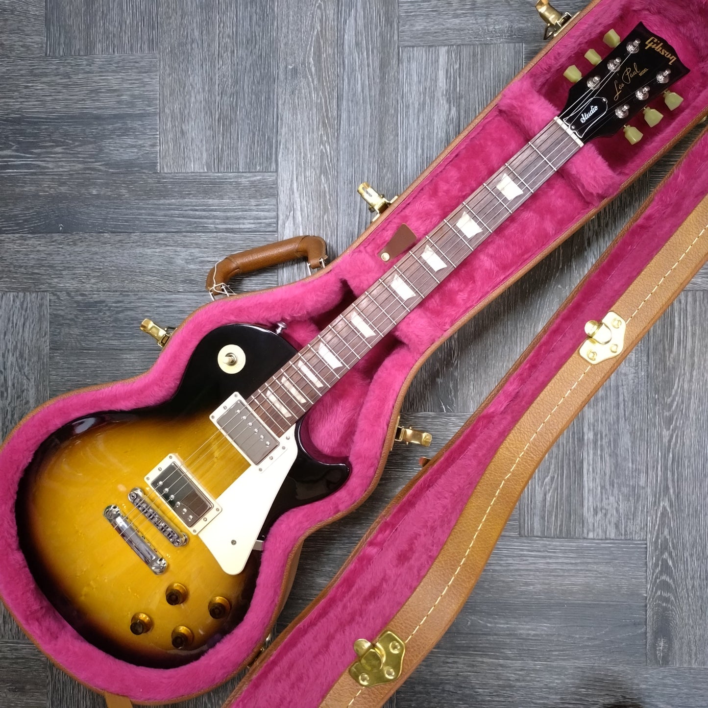 Gibson Les Paul Studio T ~ Vintage Sunburst [2016]