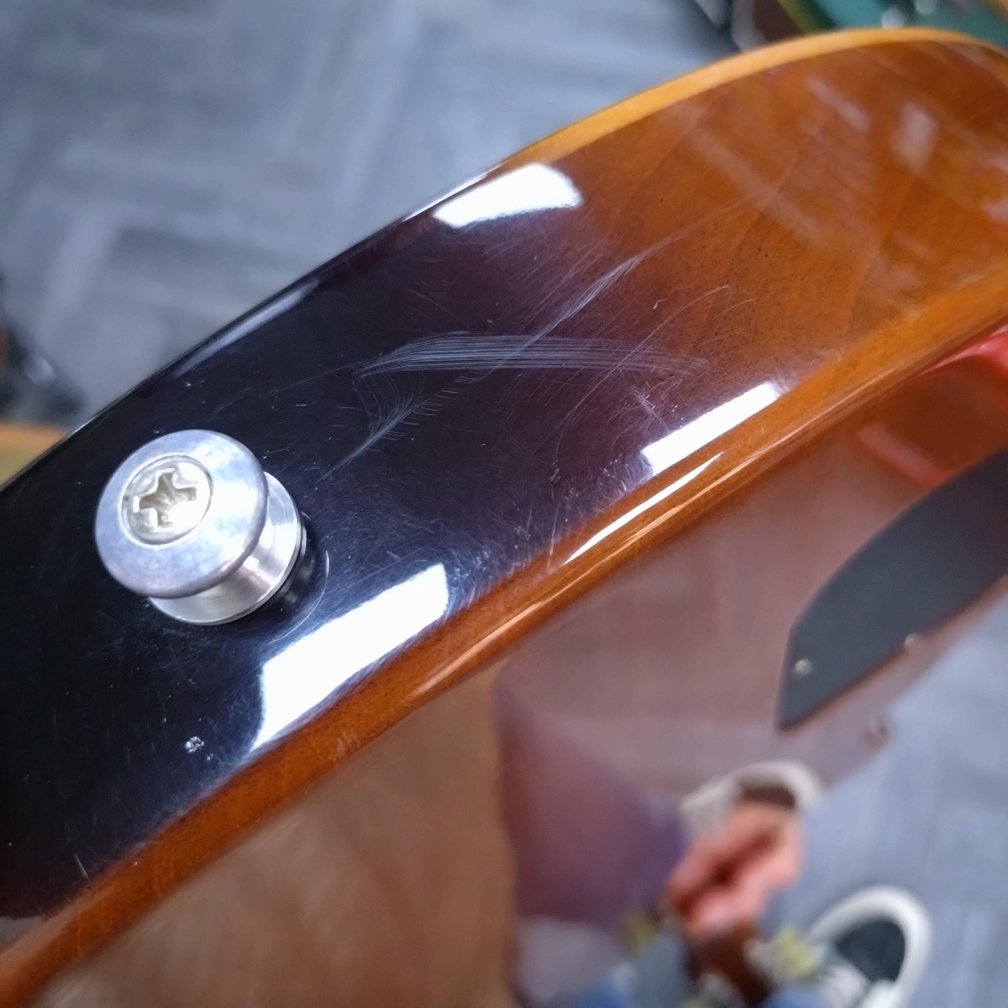 Gibson Les Paul Studio T ~ Vintage Sunburst [2016]