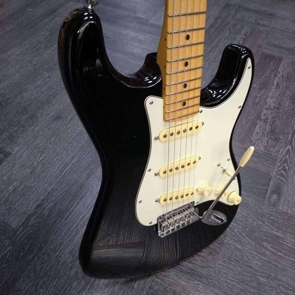 Fender American Professional ii Stratocaster ~ Black [2023]