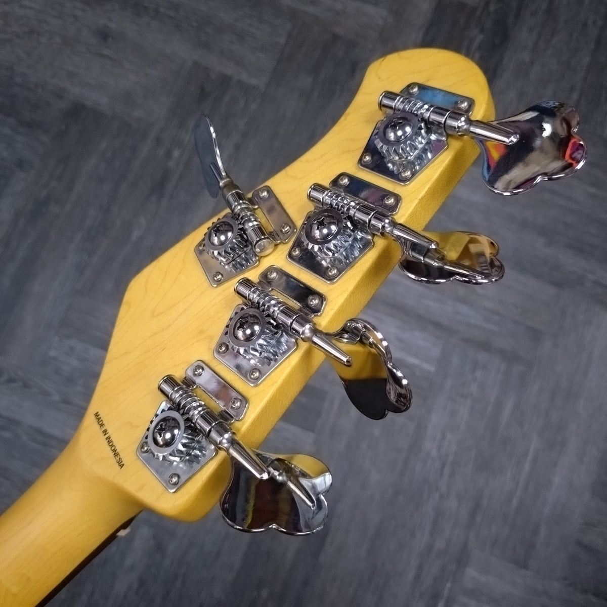 Sterling by MusicMan SUB Ray5 ~ Vintage Sunburst [2023]