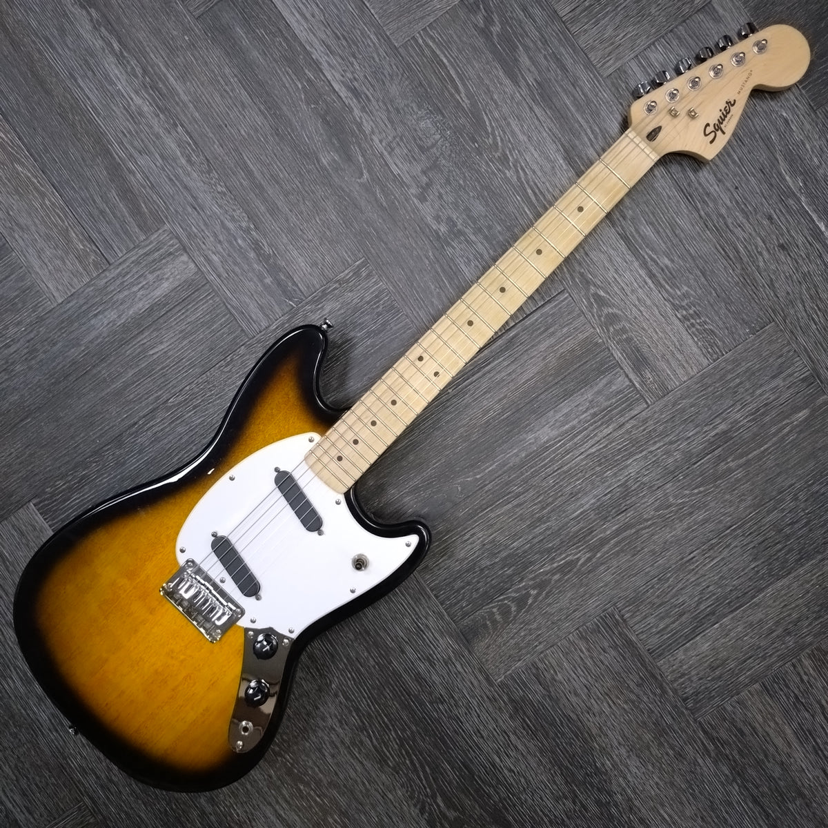 Squier Sonic Mustang ~ 2 Color Sunburst [2024]