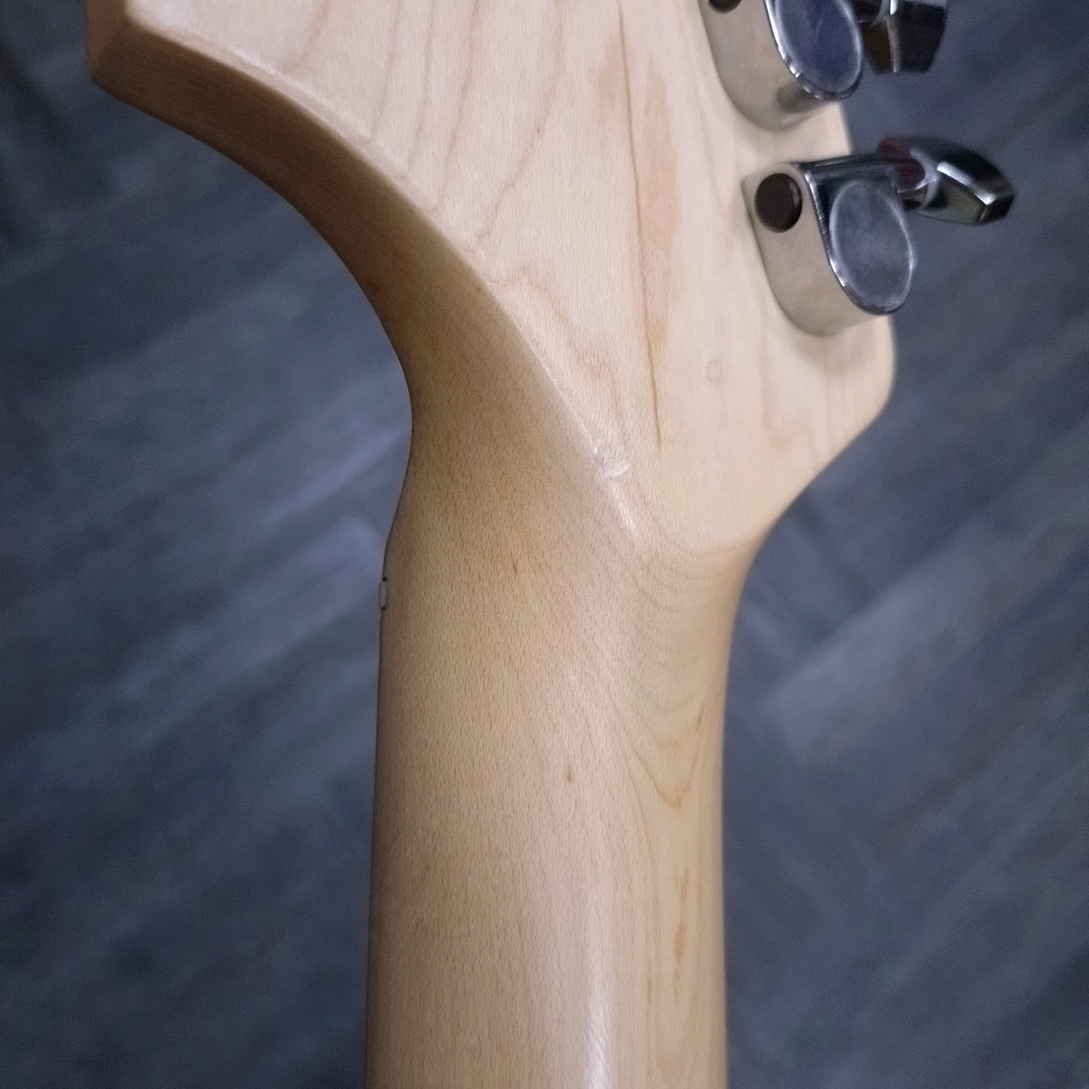 Squier Sonic Mustang ~ 2 Color Sunburst [2024]