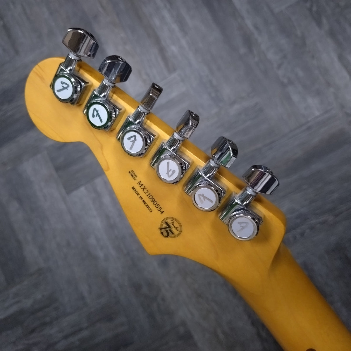 Fender Player Plus Stratocaster ~ 3-Tone Sunburst [2021]
