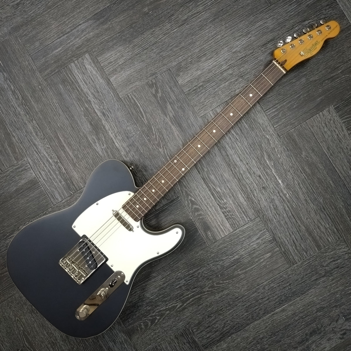 Squier FSR Classic Vibe Baritone Custom Telecaster ~ Satin Black [2023]