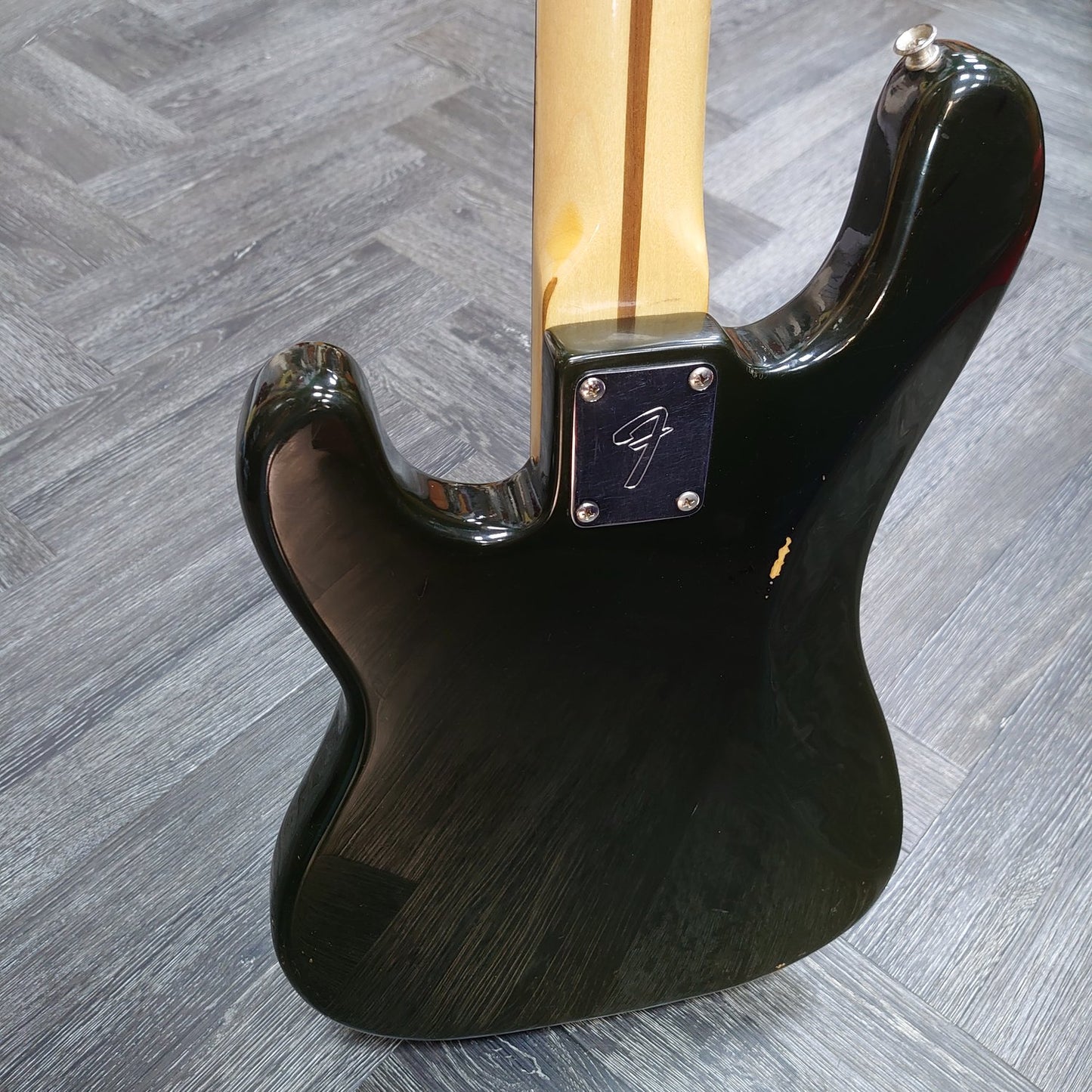 Fender Precision Bass ~ Black [1981]